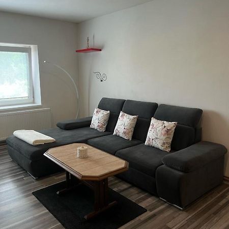 Apartman V Rodinnem Dome Jaroměř 外观 照片