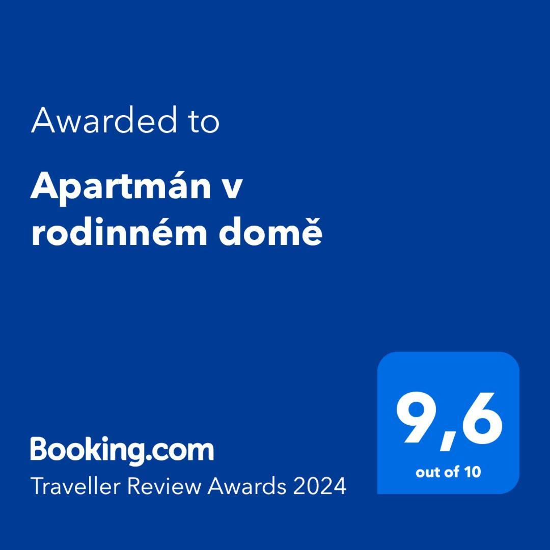 Apartman V Rodinnem Dome Jaroměř 外观 照片